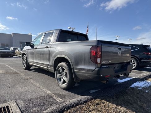 Used 2023 Honda Ridgeline Sport image 5