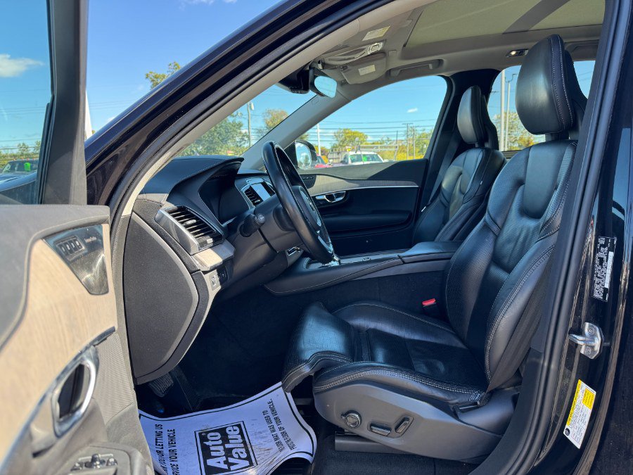 Used 2021 Volvo XC90 T8 Inscription w/ Advanced Package AWD/4WD image 15