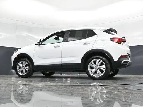 Used 2025 Buick Encore GX Preferred AWD/4WD image 55
