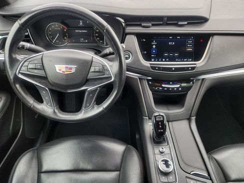 Used 2021 Cadillac XT5 Premium Luxury AWD/4WD image 33