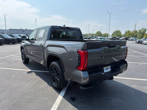 Used 2026 Toyota Tundra SR5 w/ SR5 Premium Package AWD/4WD image 4