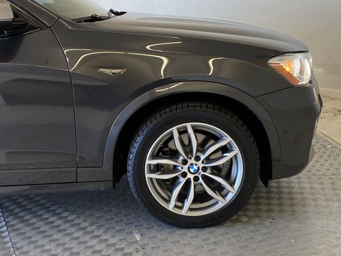 Used 2017 BMW X4 M40i image 10