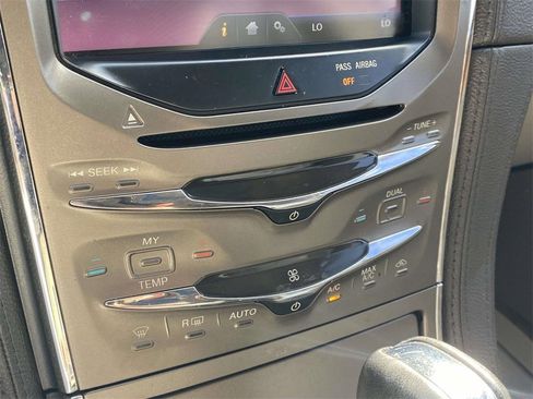 Used 2014 Lincoln MKX FWD w/ Equipment Group 102A image 55