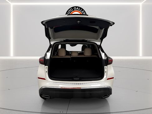 Used 2020 Nissan Murano SL w/ Moonroof Package AWD/4WD image 9