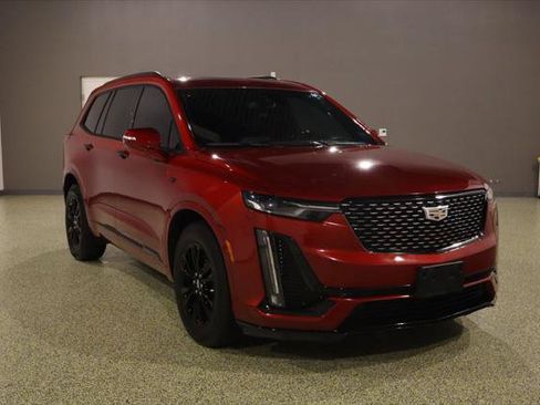 Used 2021 Cadillac XT6 Luxury FWD image 1