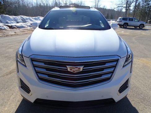 Used 2017 Cadillac XT5 Luxury image 5