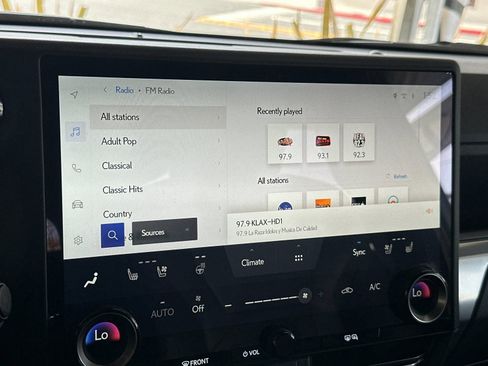 Used 2024 Lexus GX 550 AWD/4WD image 21