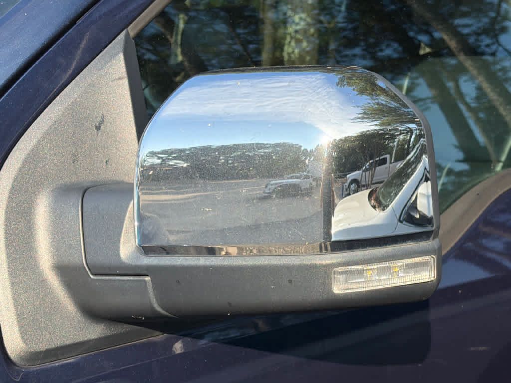 Used 2019 Ford F150 Lariat w/ Equipment Group 502A Luxury AWD/4WD image 9