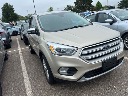 Used 2017 Ford Escape Titanium AWD/4WD image 3
