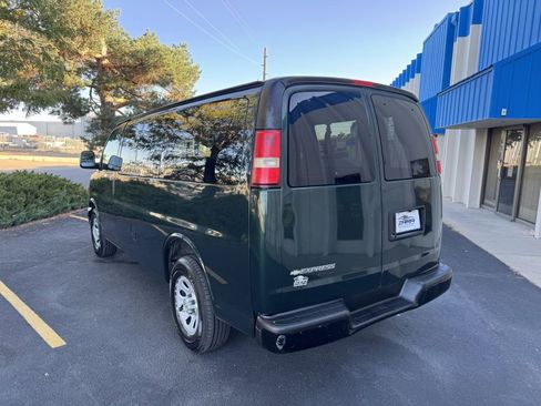 Used 2012 Chevrolet Express 1500 LS image 5