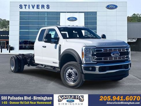New 2026 Ford F550 4x4 Supercab Super Duty image 1