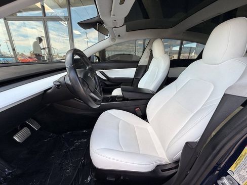Used 2018 Tesla Model 3 Long Range AWD/4WD image 10