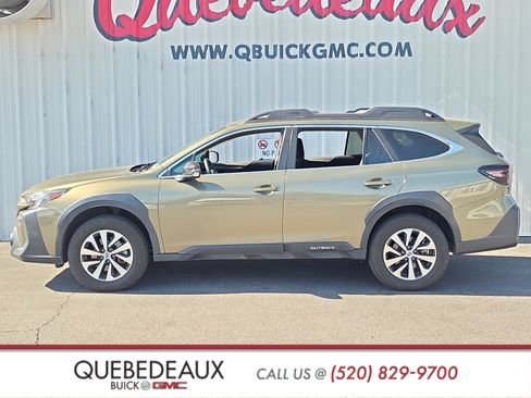 Used 2024 Subaru Outback Premium AWD/4WD image 4