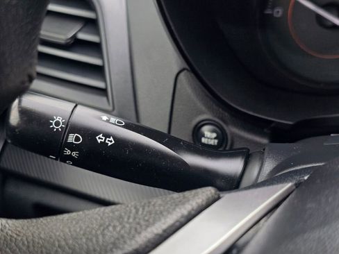 Used 2023 Subaru Crosstrek 2.0i AWD/4WD image 26