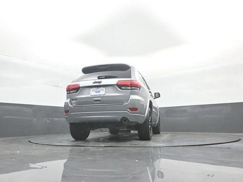 Used 2020 Jeep Grand Cherokee Altitude AWD/4WD image 40