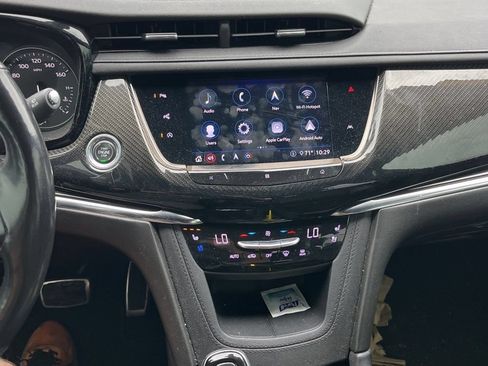 Used 2020 Cadillac XT6 Sport AWD/4WD image 10