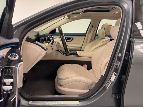 Certified 2024 Mercedes-Benz S 580 4MATIC Sedan image 12