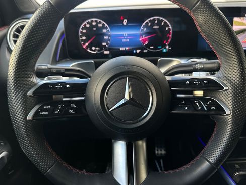 Certified 2024 Mercedes-Benz GLB 250 GLB 250 image 22