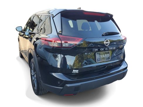 Used 2026 Nissan Rogue SL AWD/4WD image 3