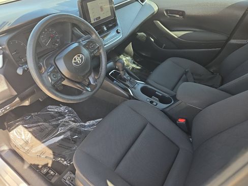 Used 2024 Toyota Corolla LE FWD image 9