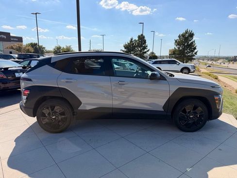 Used 2026 Hyundai Kona SEL Sport FWD image 11