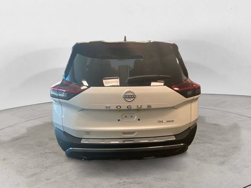 Used 2023 Nissan Rogue SL AWD/4WD image 5