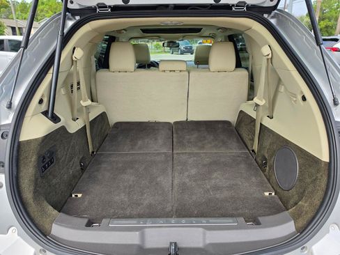 Used 2016 Lincoln MKT AWD w/ Equipment Group 201A image 28