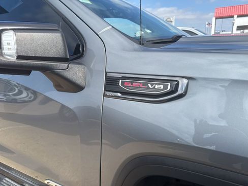 Used 2019 GMC Sierra 1500 AT4 w/ Off Road Performance Package image 6