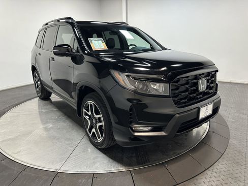 Certified 2023 Honda Passport Elite image 2