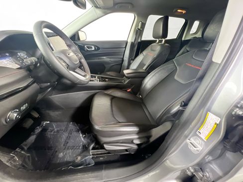 Used 2022 Jeep Compass Trailhawk image 19