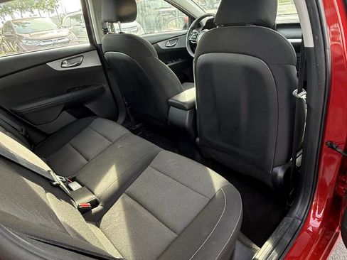Used 2023 Kia Forte LXS w/ LXS Technology Package FWD image 23