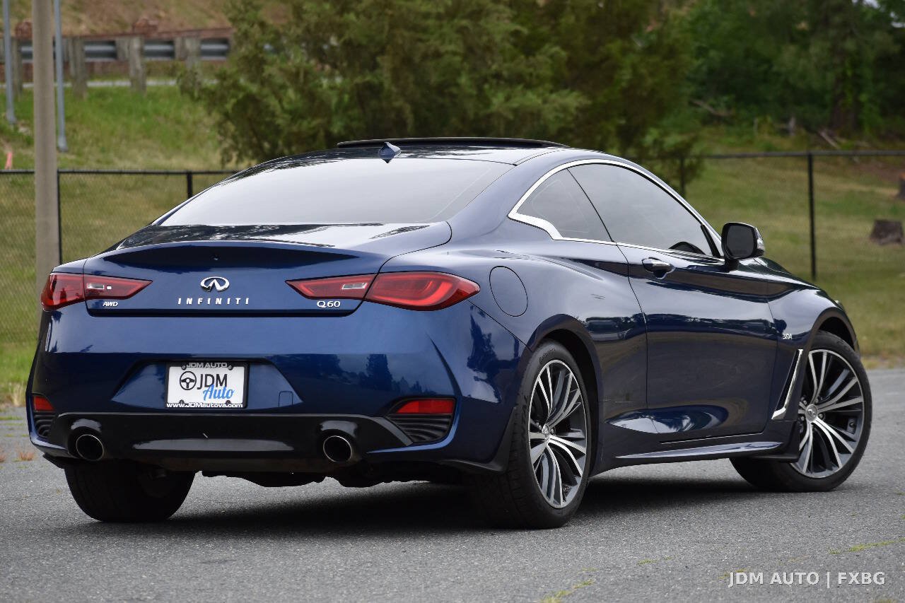 Used 2018 INFINITI Q60 3.0t Luxe w/ Sensory Package 3.0T Luxe AWD/4WD image 5