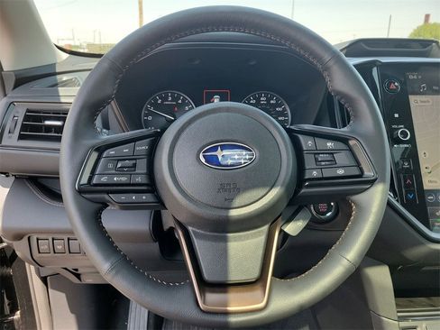 Used 2025 Subaru Ascent Bronze Edition image 21