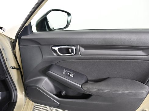 Certified 2025 Honda Civic Sport image 38
