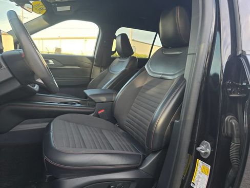 Used 2026 Ford Explorer ST-Line AWD/4WD image 10