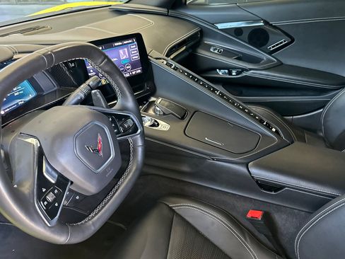 Used 2023 Chevrolet Corvette Stingray Preferred Cpe w/ Z51 Performance Package RWD image 10