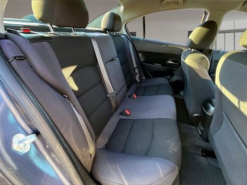 Used 2014 Chevrolet Cruze LT image 22