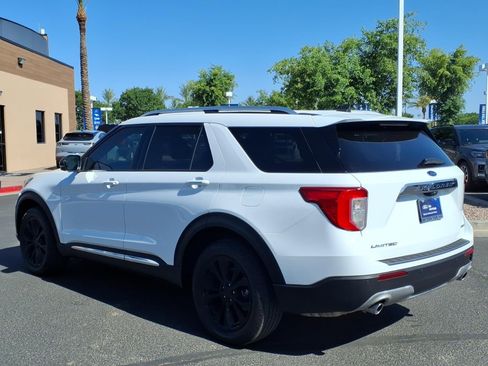 Certified 2022 Ford Explorer Limited w/ Equipment Group 301A AWD/4WD image 6