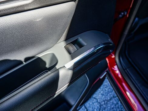 New 2026 Chevrolet Traverse RS w/ LPO, Floor Liner Package image 55