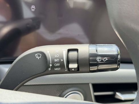 Certified 2025 Hyundai Sonata SE FWD image 22