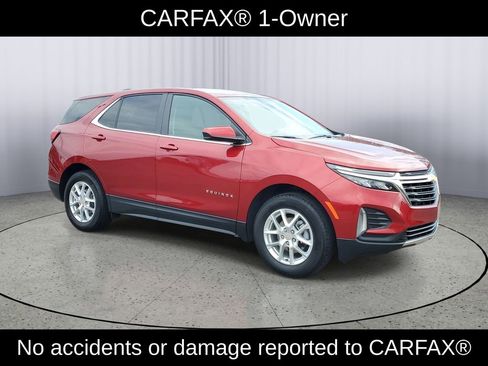 Used 2024 Chevrolet Equinox LT w/ LPO, Floor Liner Package image 2