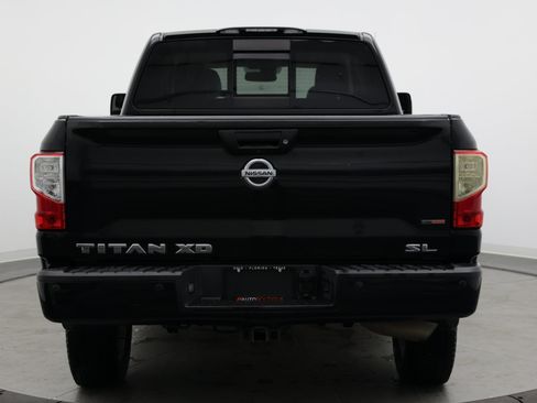 Used 2016 Nissan Titan SL RWD image 6