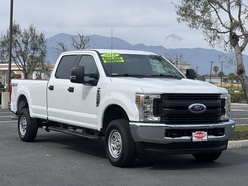 Used 2018 Ford F250 XL w/ Power Equipment Group image 5