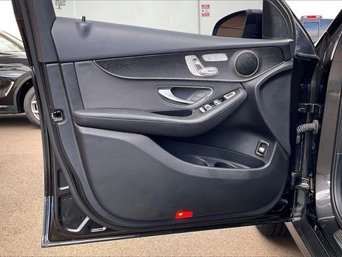 Used 2021 Mercedes-Benz GLC 300 image 20