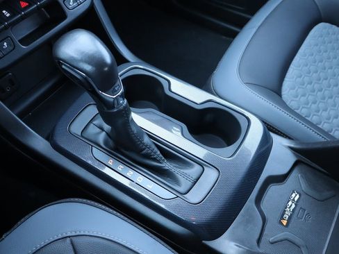 Used 2022 Chevrolet Colorado Z71 image 7