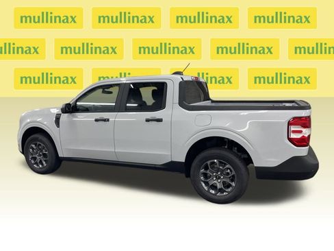 New 2025 Ford Maverick XLT image 10