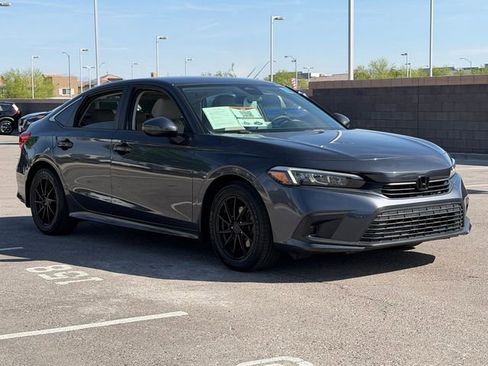 Used 2022 Honda Civic LX image 9