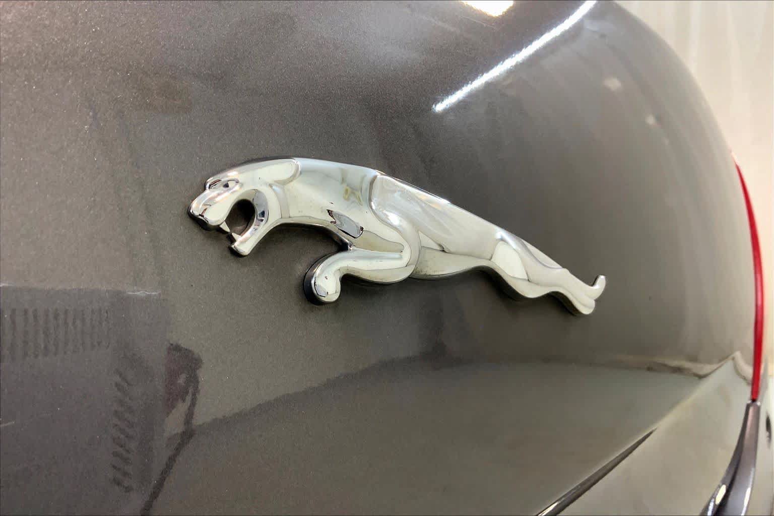 Used 2011 Jaguar XJ RWD image 9