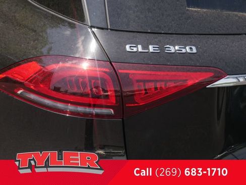 Used 2022 Mercedes-Benz GLE 350 4MATIC image 12