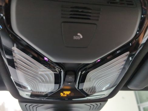 Used 2023 BMW X3 xDrive30i w/ Premium Package image 19